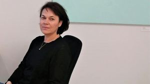 Verksamhetsledaren för Finlandssvenskt samarbetsforum Martina Harms-Aalto efterlyser ett större mod bland framför allt finansiärerna. Martina Harms-Aalto.