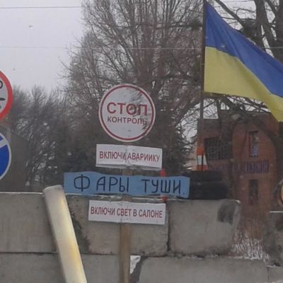 Tiesululla ohjeita ja kehoituksia Ukrainassa