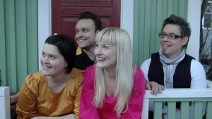 Juurikadun orkesterissa soittavat Anne-Mari Kivimäki, Ville Rauhala, Silja Palomäki ja Matti Laitinen Juurikadun orkesteri