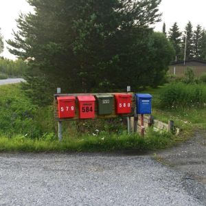 postilaatikot, kesäkirje, uusi päivä,