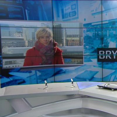 Uutisvideot: Ylen toimittaja ajettiin pois kesken suoran lähetyksen Brysselissä