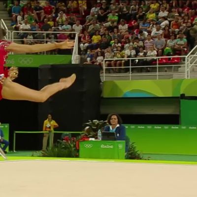 Rion olympialaiset: Volkova avasi rytmisen voimistelun karsinnat puhtaalla vanneohjelmalla