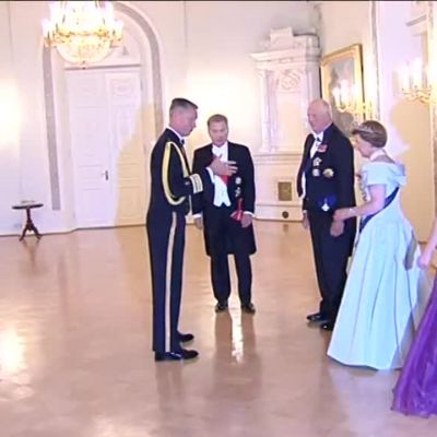 Uutisvideot: Presidenttipari tarjosi kuningasparille illallisen presidentinlinnassa