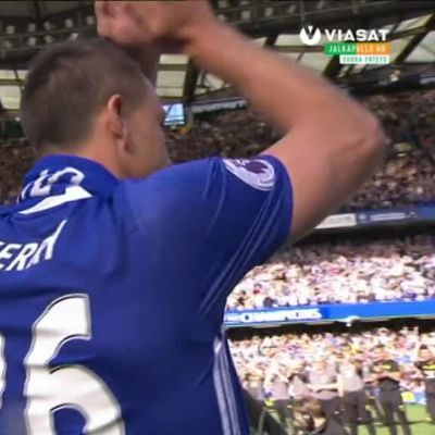 Valioliiga: Chelsea ja John Terry juhlivat Valioliigan mestaruutta