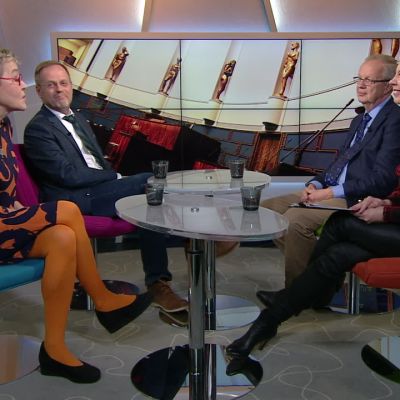 "Ilmaveivi meni omaan maaliin"
