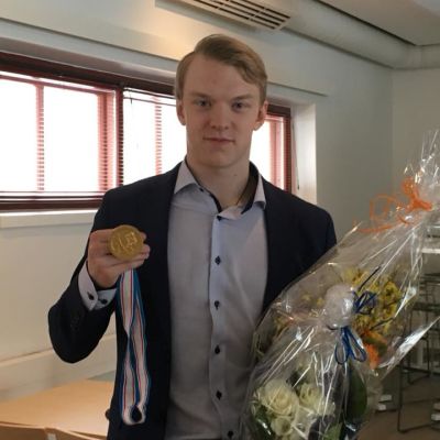 Tapparan puolustaja Toni Utunen.