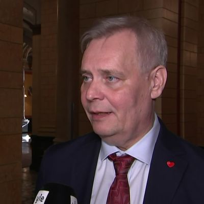 Antti Rinteen haastattelu hallitusneuvottelujen toisen päivän päätteeksi