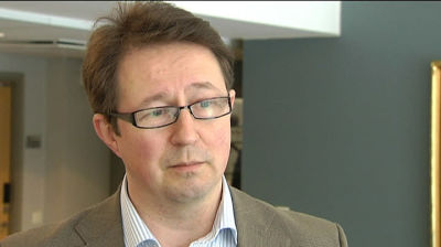 Aidsexperten Mika Salminen vid THL
