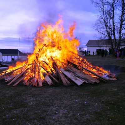 Pääsiäiskokko Kaskisissa 19.4.2014.