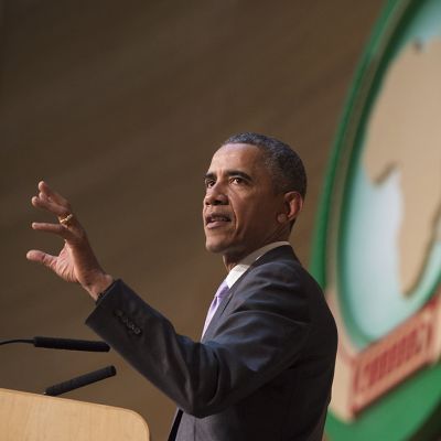 Barack Obama pitää puhetta Afrikan unionin huippukokouksessa Addis Abebassa.