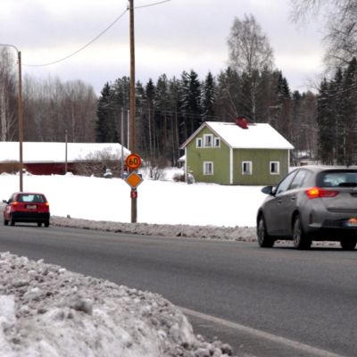 Viitostie kulkee muun muassa Mikkelin Visulahdessa.