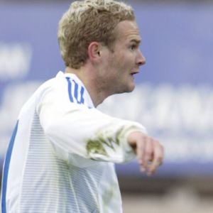 Jonatan Johansson nätade mot Island för tretton år sen. Jonatan Johansson, Finland-Island, våren 2003.
