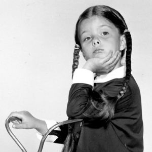 Lisa Loring som karaktären Wednesday Addams.