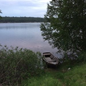 Uimaan pääsi veneen vierestä