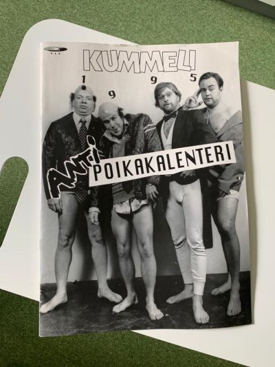 Kummelin anti-poikakalenteri vuodelta -95