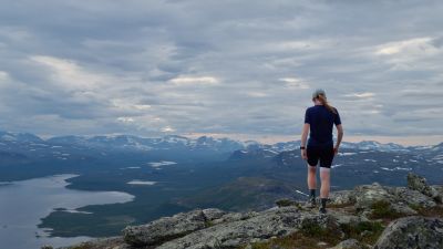 man på fjäll