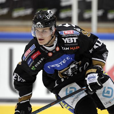 Jesse Puljujärvi kuvassa