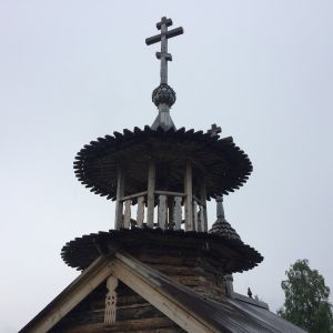 Vuonnisen 2010-luvulla jälleenrakennettu tsasouna rakennettiin I.K.Inhan valokuvan perusteella