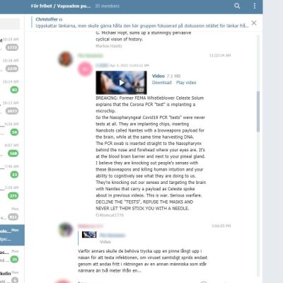 Coronatest planterar in microchips i oss, hävdas här i Vapauden puolestas chattgrupp.