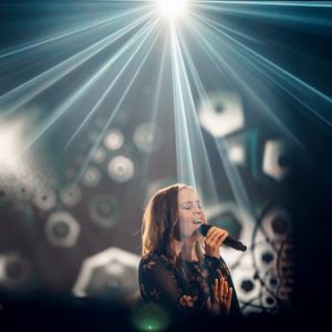 SuomiLOVEn solisti Johanna Iivanainen