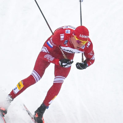 Aleksandr Bolsjunov åker i Tour de Ski.