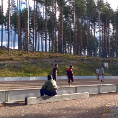 Turvapaikanhakijoita Isohiekan leirikeskuksessa.