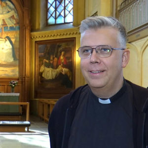 Kyrkoherde Mikael Forlsund från Vasa svenska församling.