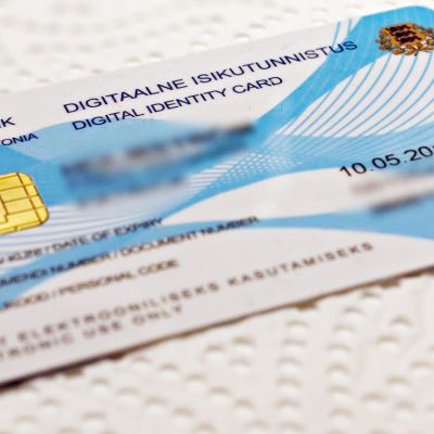 Virolainen digitaalinen henkilökortti.