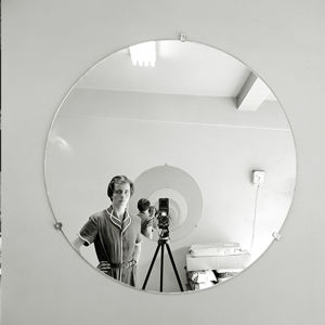 Valokuvia dokumenttielokuvasta Vivian Maierin salaisuus.