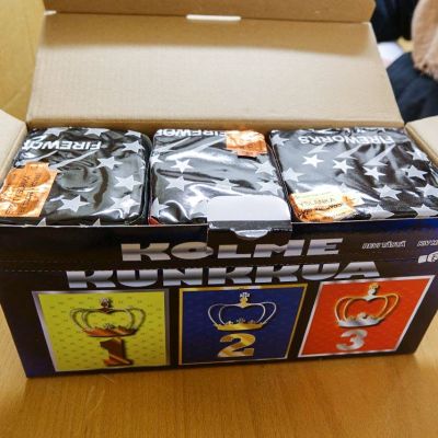 laatikollinen ilotulitteita