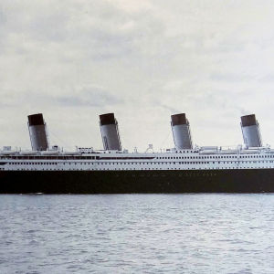 Titanic satamassa