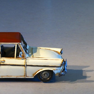 Vanha leluauto.