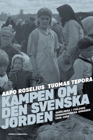 Bokpärmen på svenska. På finska heter boken Främlingsinvasionen. Bokomslag för "Kampen om den svenska jorden"