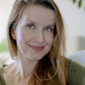 Joanna Nylund har skrivit en bok om sisu Joanna Nylund, som har skrivit boken om Sisu