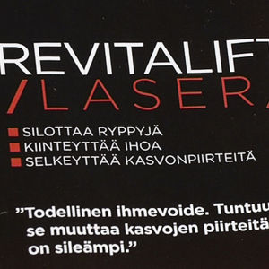 L'oréalin Revitalift-voiteen väittämille ei löytynyt mainoksesta perusteluja Lähikuva Revitalift-kasvovoiteen mainoksen mainosväittämistä.
