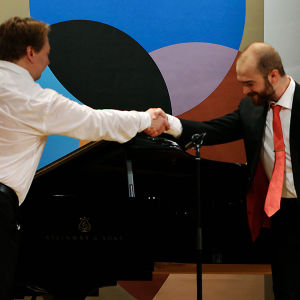 Pianisti Ilmari Räikkönen ja baritoni John Brancy.