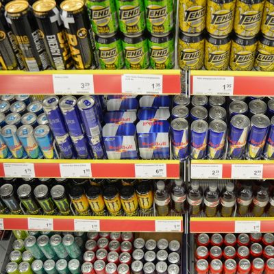 Energiajuomien menekki näkyy myös runsaana vaihtoehtojen määränä.