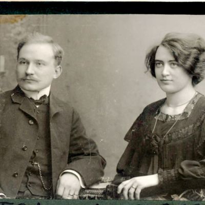 Gunnar och Victoria Heikel nyförlovade i Wasa 1903.