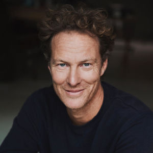 Mannen bakom Kent och hans värld, skådespelaren Johan Fagerudd. Skådespelaren Johan Fagerudd.