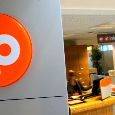 Osuuspankin infotiski