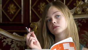 En yngre Elle. I Sophia Coppolas Somewhere 2013. Sofia Coppola: Somewhere. Kuvassa Elle Fanning.