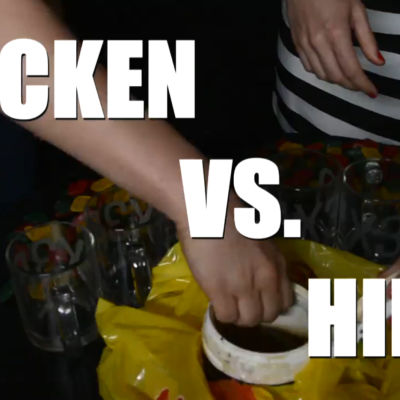 Två händer och texten Dicken vs. HIFK