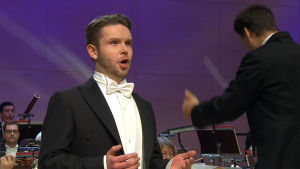 Miesten sarjan 3. palkinnon saanut Joonas Asikainen Baritoni Joonas Asikainen Lappeenrannan laulukilpailun 2016 finaalissa