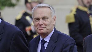 80 procent önskar att Jean-Marc Ayrault lämnar premiärministerposten. Jean-Marc Ayrault
