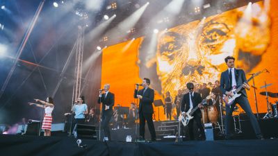 Ruisrock 2017 Talta Ultra Bran Toinen Paluukeikka Naytti Superfanin Silmin Keikalla Koettiin Festarin Kovin Yhteislaulusessio Ylex Yle Fi
