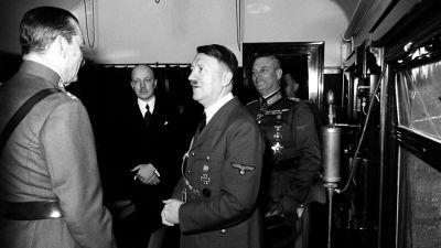 C.G.E. Mannerheim, Adolf Hitler, Risto Ryti och general Wilhelm Keitel under Mannerheims 75-årsdag den 4 juni 1942.