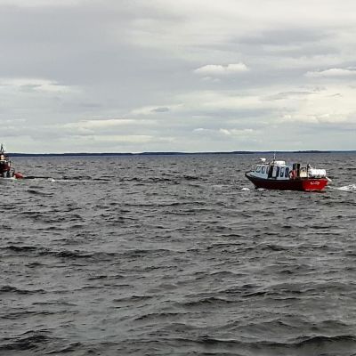 17 personer i sjönöd norr om Vasa
