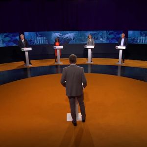 Jimmie Åkessons hem attackerat  Utrikes  svenska.yle.fi
