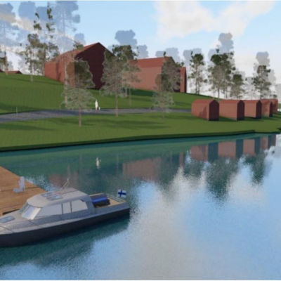 Ritad karta med båt vid brygga och hus i bakgrunden, så som man föreställer sig Furumalm i Bromarv i framtiden.