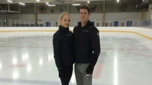 Juulia Turkkila och Matthias Verluis tänker göra en seriös satsning på isdansen. Nya isdansparet Juulia Turkkila och Matthias Versluis, april 2016